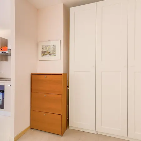 Le Diplomate By Interhome * מנטון