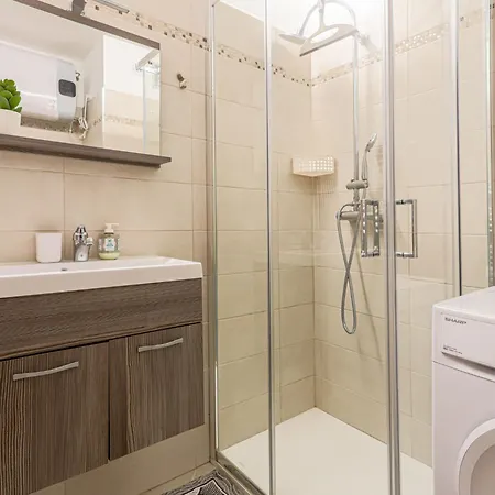 Le Diplomate By Interhome דירה *